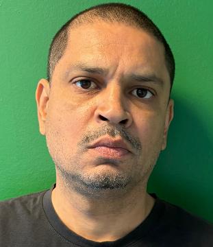 FDLE registry photo of Pedro Luis Labaut