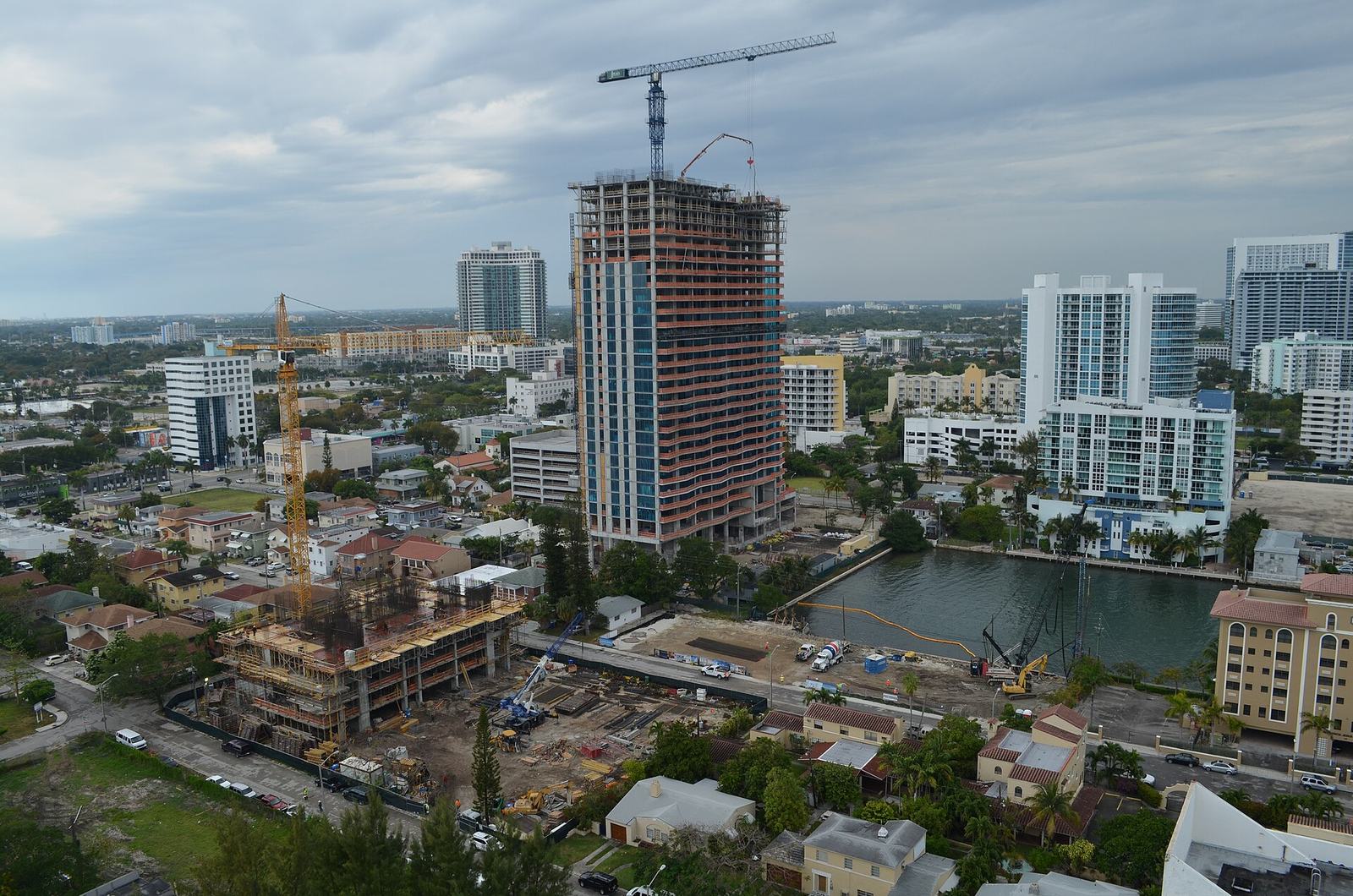 A high-rise construction site in Miami's Edgewater district from above